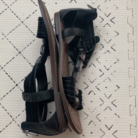 Sam Edelman rhinestone sandals size 9. - Picture 2 of 4